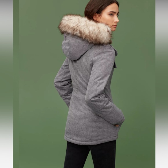 TNA Niseko Parka in Silvertip size M - Picture 12 of 13